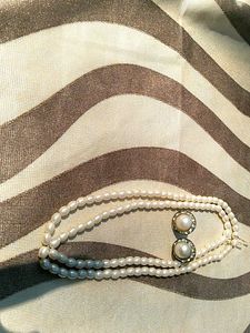 Vintage Pearl Necklace &amp; Earring Set