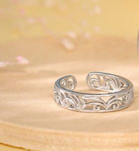 GIVA 925 Silver Encraved Ring