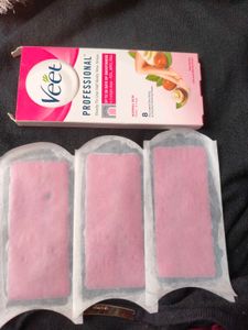 Combo Of Veet Strips Nd Tira Pocket Friendly Bag