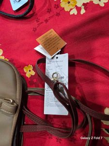 Baggit Handbag triple zipper spacious bag