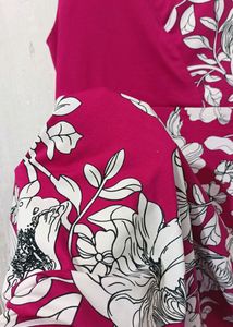 Floral sleeveless dress