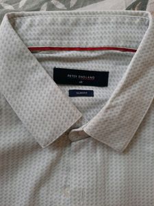 Peter England Shirt With Zero Flaws.