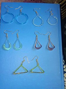 Set Of 5 Earnings