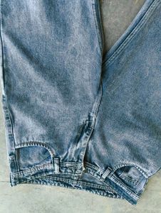 Acid Wash Baggy Jeans