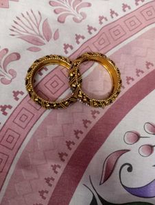 Gold-toned Bangles (Set of 2)