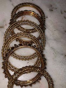 Sparkling Gold Bridal Bangles Set