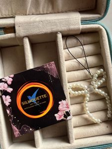 Pearl Bow phone charm