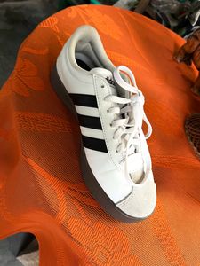 Adidas Samba Inspired VL Court Shoes 🤍