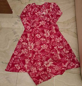 Floral Kurta Set With Mirror Design