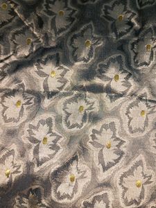 Woven And Zari Silk Saree