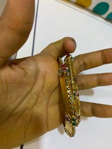Pair Of 2 Bangles