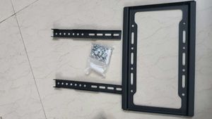 HEAVY DUTY TV WALL STAND ,BRAND NEW ,UNUSED ,