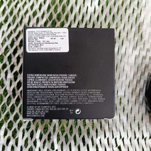 MAC Extra Dimension Skinfinish