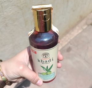 Khadi Herbal Amla &amp; Bhringraj Shampoo