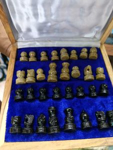 Crocon Marble and Wooden Chess Set – 6 Inch