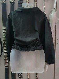 Buttoned Black Crop Jacket Top