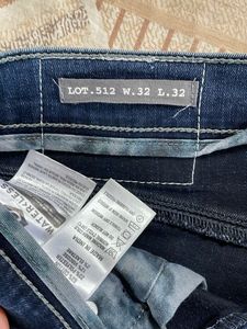 Levis Men&#39;s Dark Wash Jeans