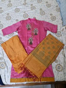 Pink Embroidered And Golden Chudidhar Set