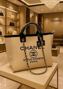 CHANEL WOMEN HANDBAG IMPORTED QUALITY