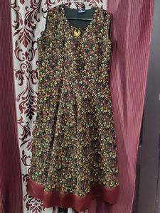 Sleeveless Kurti With Shrug