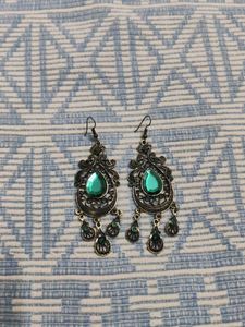 Vintage Inspired Emerald Green Dangle Earrings