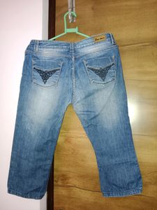 Bare Denim Three Quarter Jeans 👖