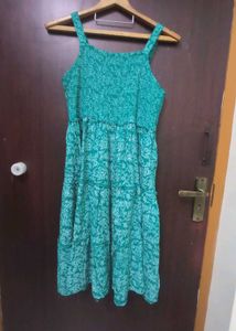 Elegant Green &amp; White Kurta Set