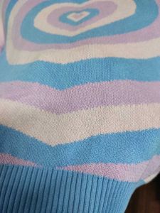 Pinteresty Heart Sweater