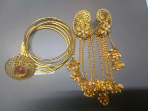Elegant Gold-Tone Jewelry Set