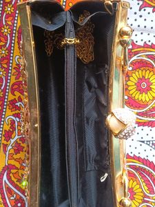 2 Handpouch