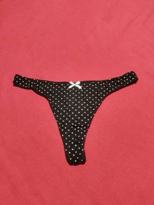 H&M Thong Size.S