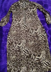 Strechable,Leopard Print Kurti (Size &#34;L&#39;)