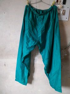Green Embellished Kurti Set
