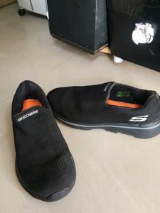 Skechers GOwalk Slip-on Sneakers