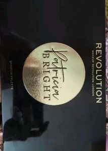35 Shade. Eyeshadow Palette