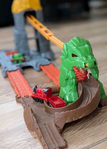 Thomas And Friends Volcano Track