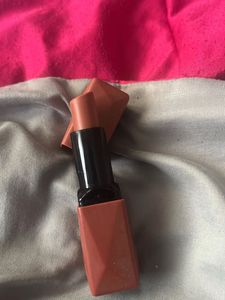 Perfect Nude Matte Lipstick