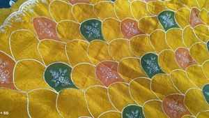 party wear gold crush saree