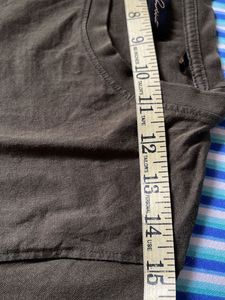 Rare Rabbit T Shirt Small Size For Men