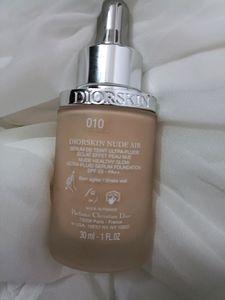 Diorskin Nude Air Serum Foundation (IVORY)
