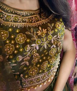 Wedding Outfit For Women