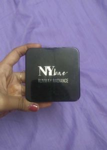 NY Bae Compact powder