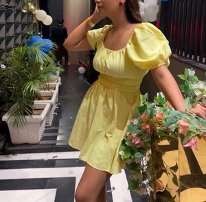 Yellow Puff Sleeve mini Dress