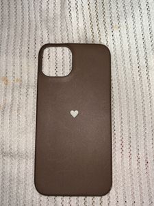 Brown Iphone13 Cover