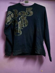 Printed Navy Blue Sweatshirt