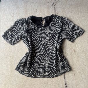 Black and White Abstract Puff-Sleeve Top