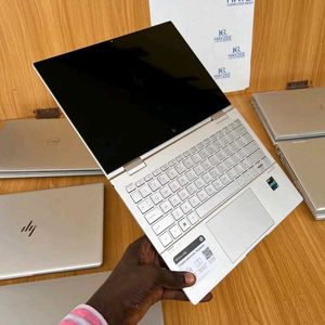 HP Envy x360 2in1, i7, 12th Gen, 8GB, 512GB