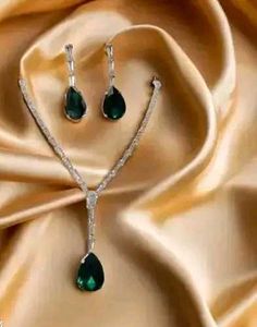 Designer Necklace With Earring