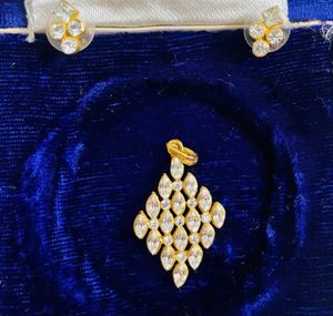 Diamond Pendant With Earrings