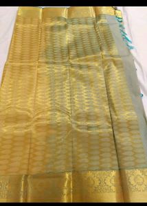New Pattu Saree With Aari Work Blouse Unused